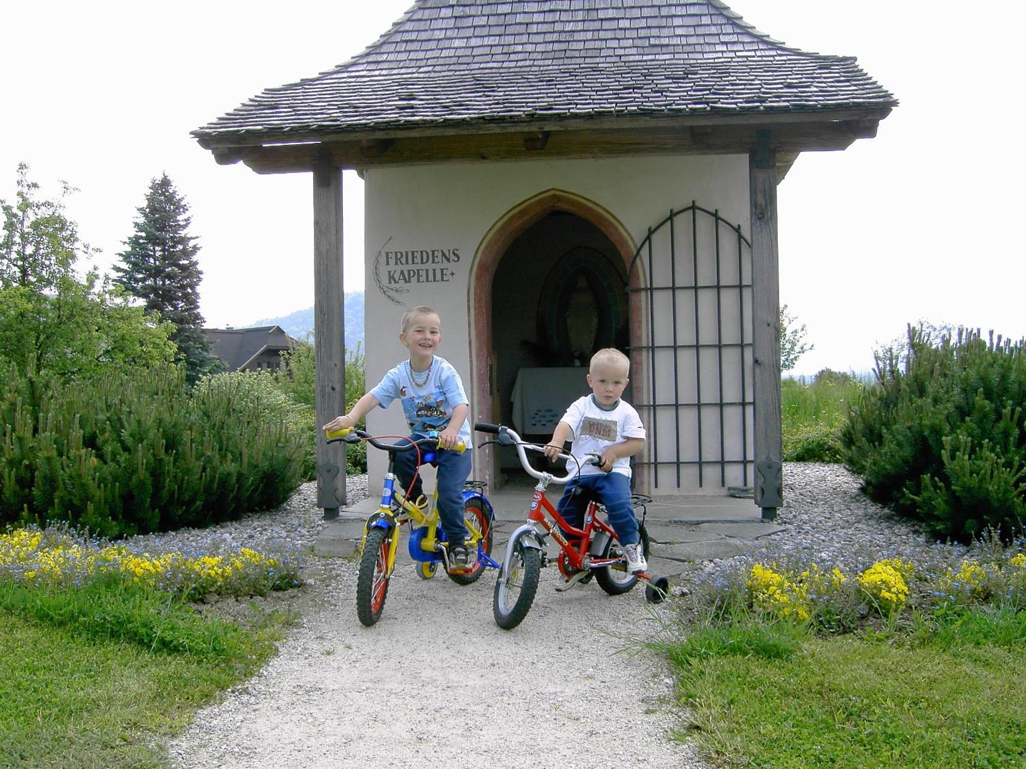 Gaestehaus Uggowitzer Drobollach am Faakersee Eksteriør billede